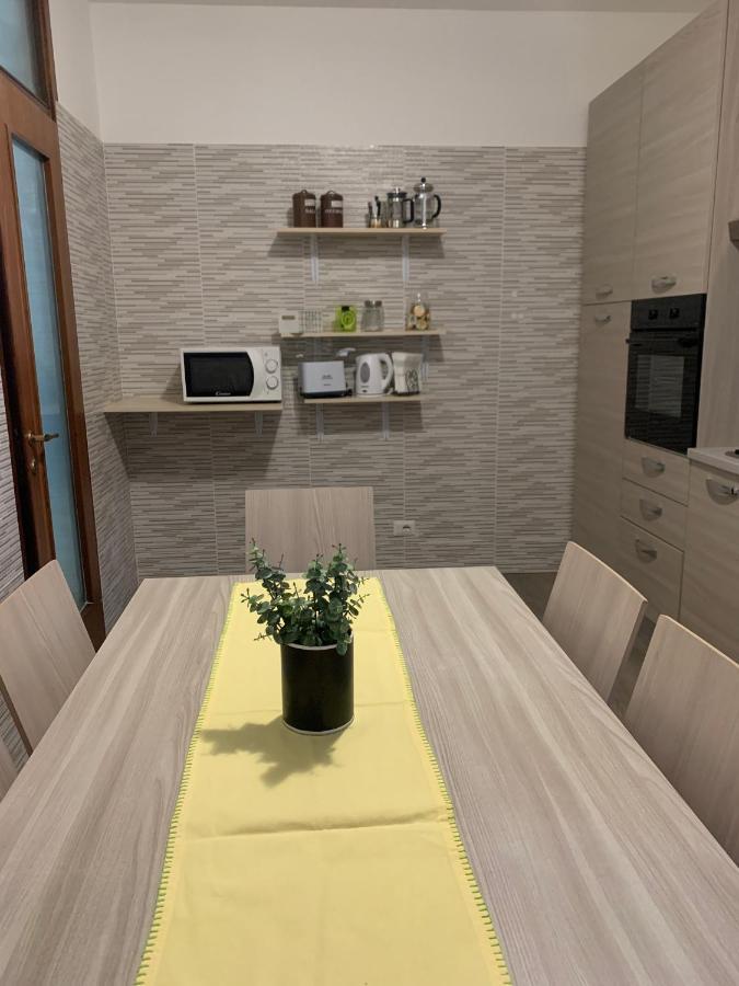 Lario Promenade: Family Friendly Apartment In Комо Екстер'єр фото